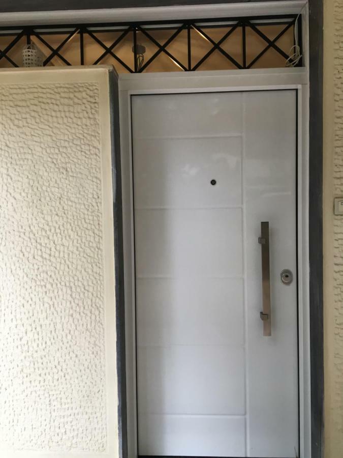 Anastasis Apartment In Palaio Faliro Athene Buitenkant foto